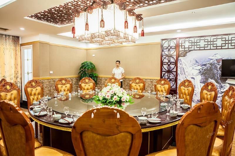 Wudangshan Jianpuzhai Hotel Danjiangkou Екстер'єр фото